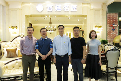 廣東家協(xié)領(lǐng)導(dǎo)赴順聯(lián)家具城北區(qū)開(kāi)展企業(yè)管理專項(xiàng)調(diào)研
